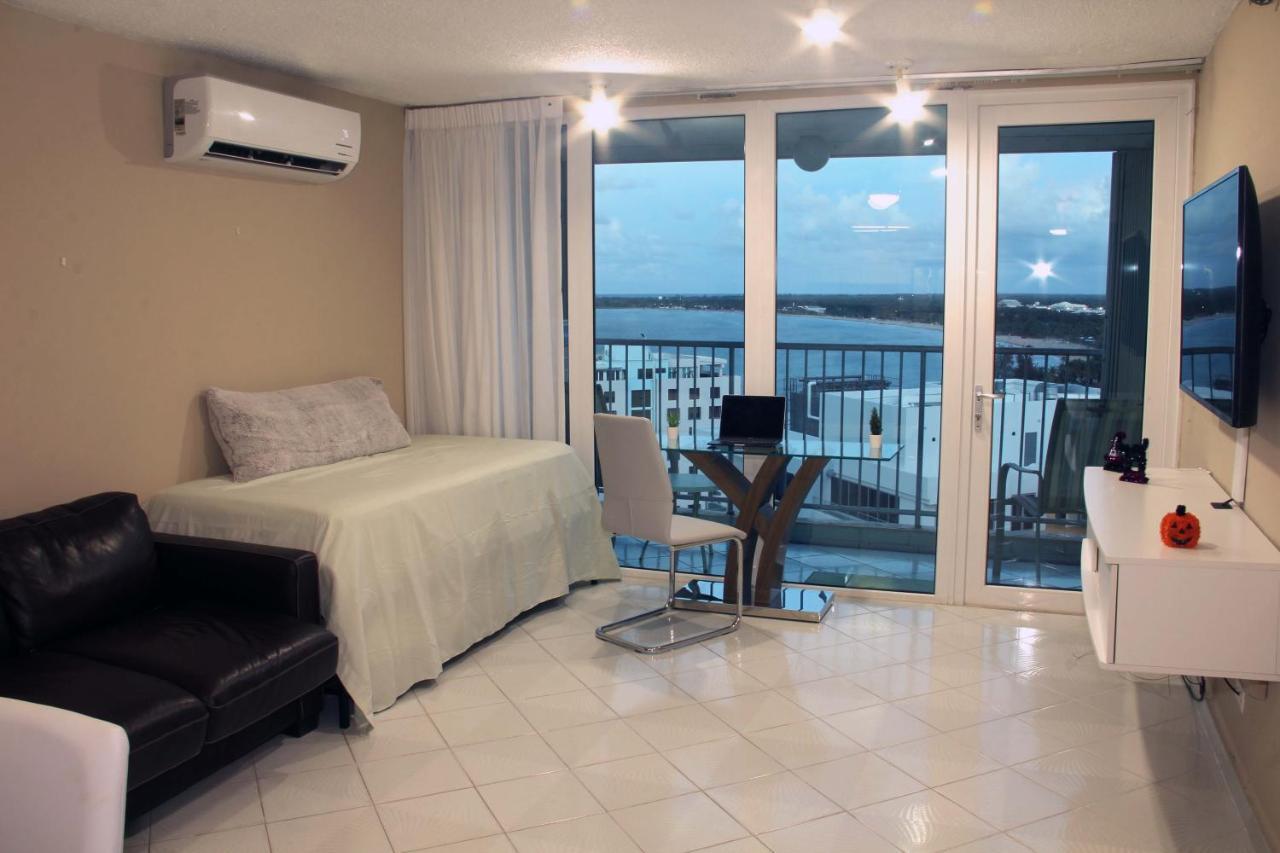 Private Apartment At Mare St Clair Hotel San Juan Luaran gambar