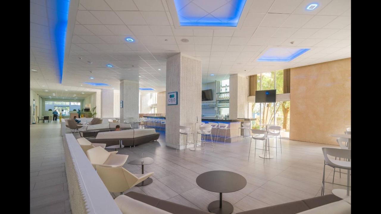 Private Apartment At Mare St Clair Hotel San Juan Luaran gambar